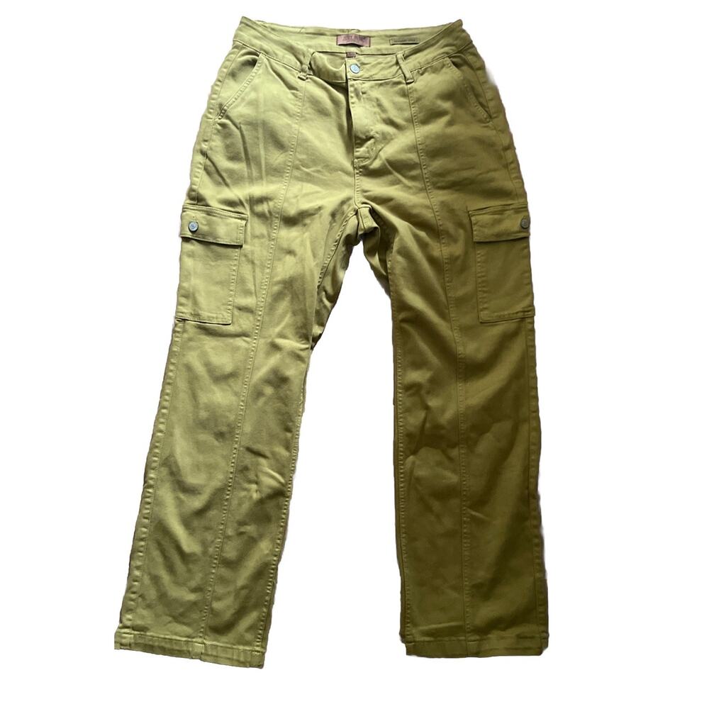 Judy Blue Jeans Womens Size 16W Green Cargo Garment Dyed Stretch Chartreuse